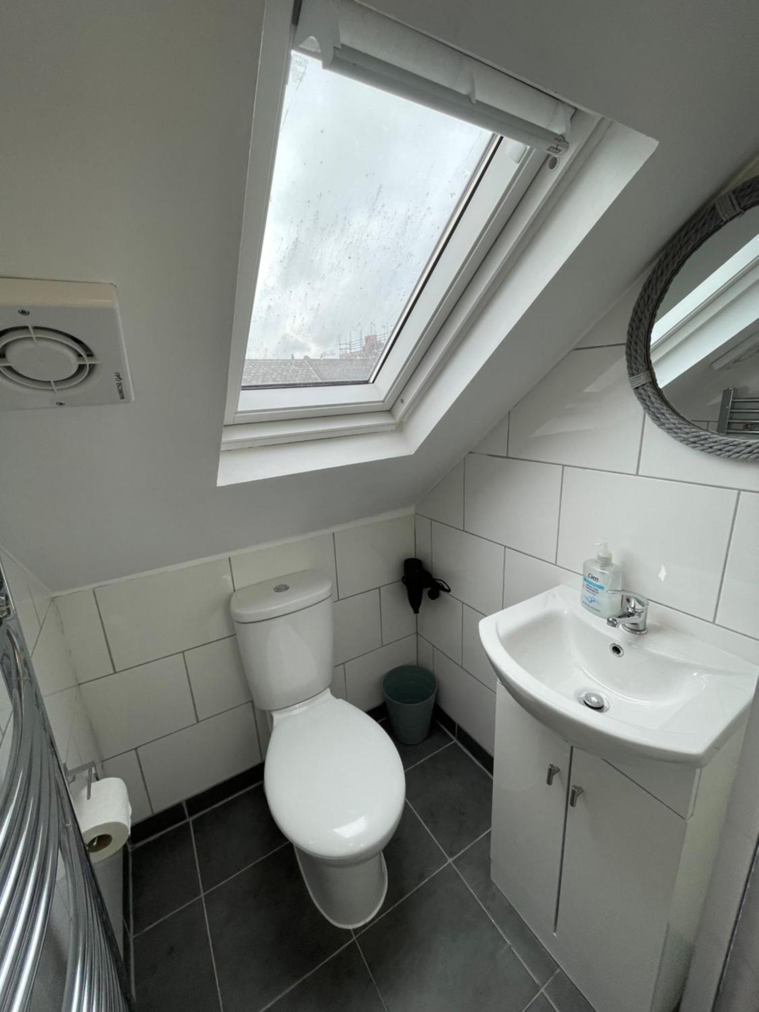 Kensal Lodge 2 Guest House ロンドン エクステリア 写真