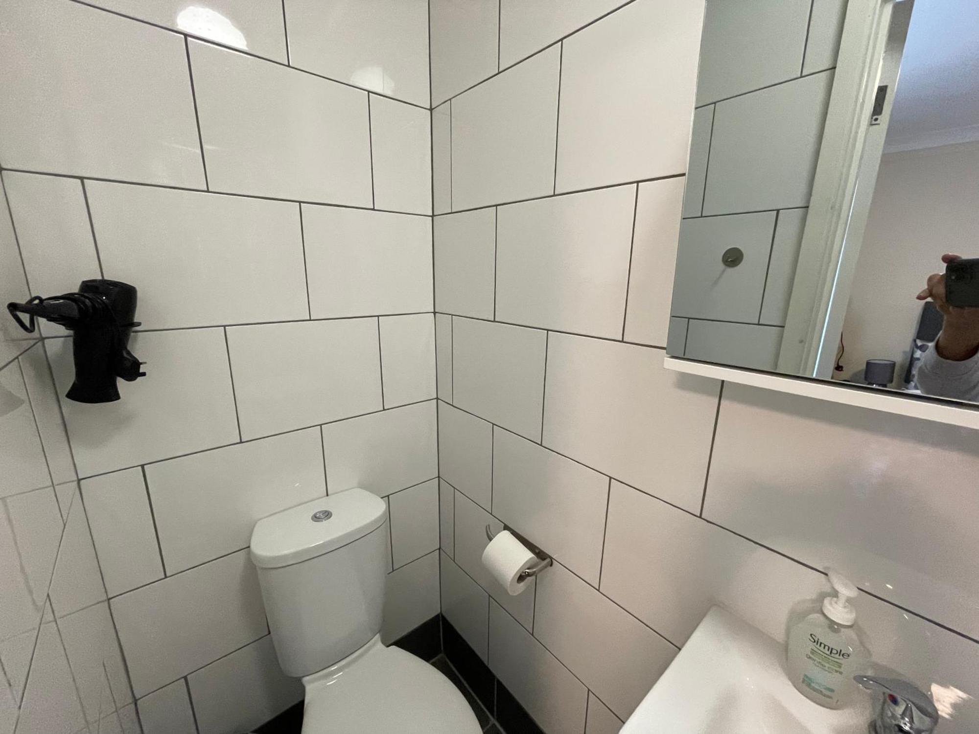 Kensal Lodge 2 Guest House ロンドン エクステリア 写真